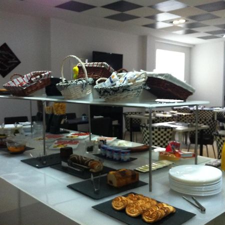 Nap Oviedo Hotel Екстериор снимка