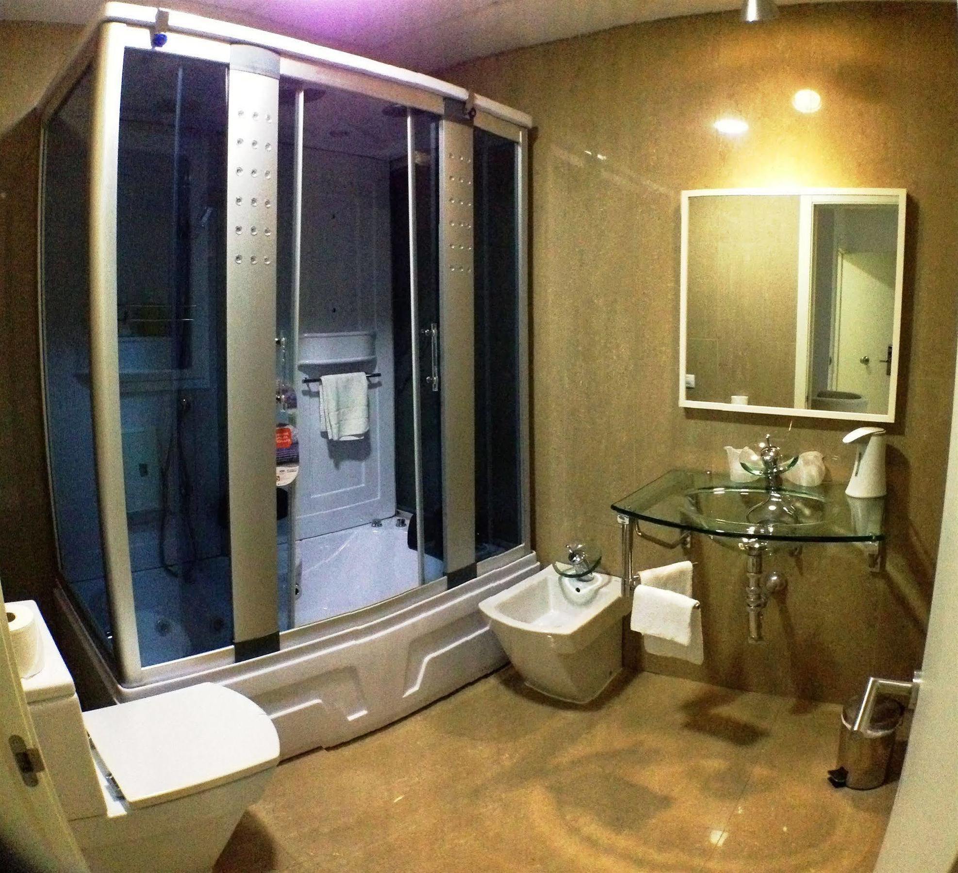Nap Oviedo Hotel Екстериор снимка